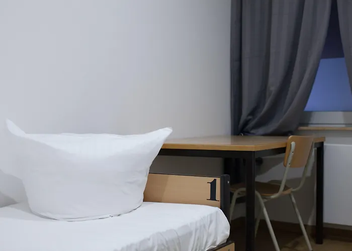 & Monteurzimmer Bei Hansezimmer Vandrerhjem *